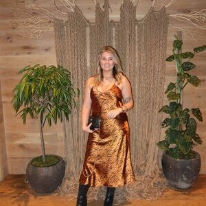 Kiwi Brown and Black Patterned Maxi Dress NWT - Large